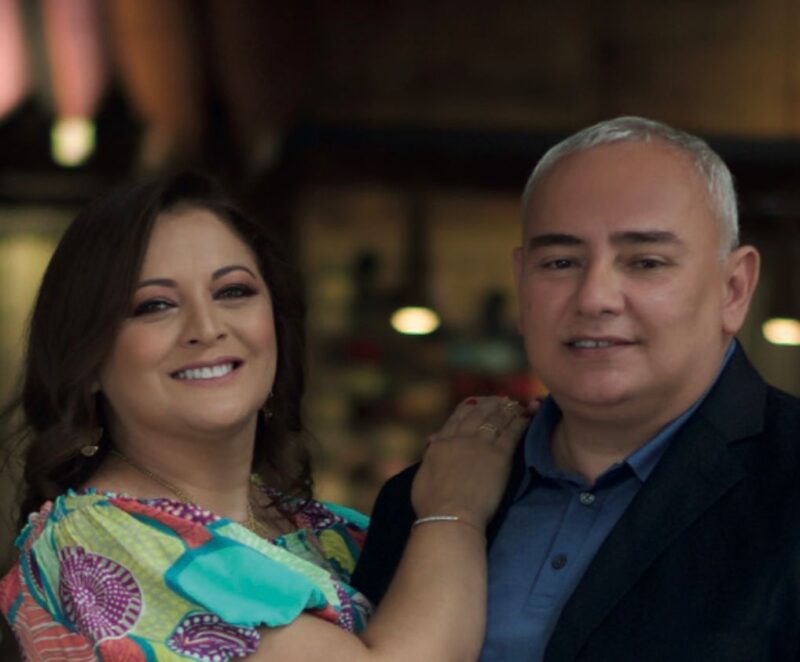 Paulo Ernesto Bastos com a esposa