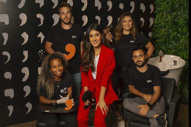 Carolina Mendes CEO da gal, e sua equipe