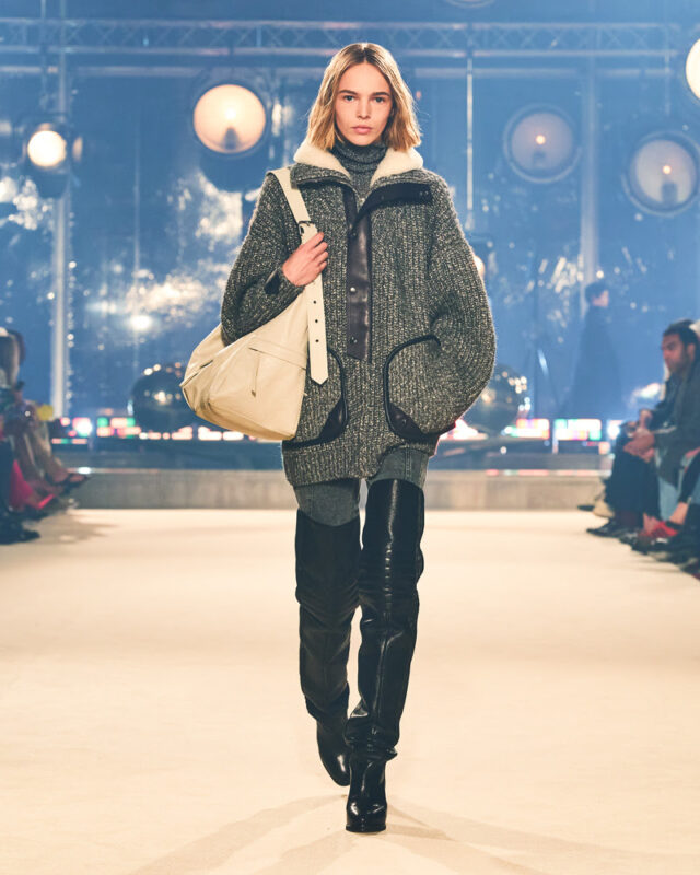 Tapetes persas, jeans, vestidos curtinhos e botas embalam inverno de Isabel Marant